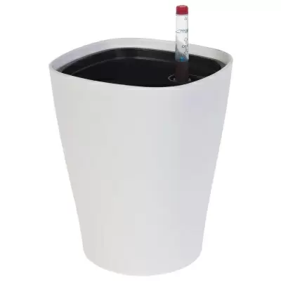 Пластиковое кашпо с автополивом Crater Matt