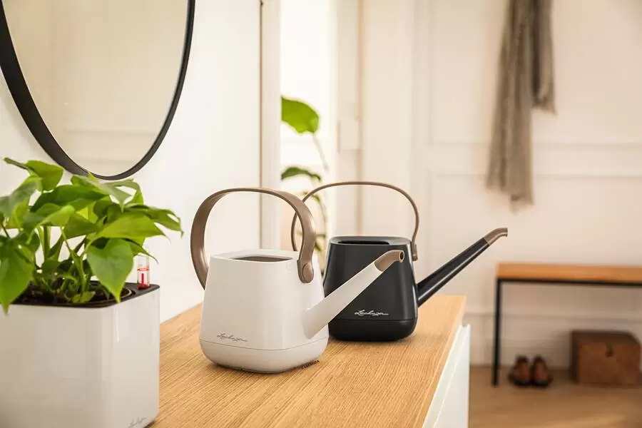 Новые лейки Lechuza Yula 