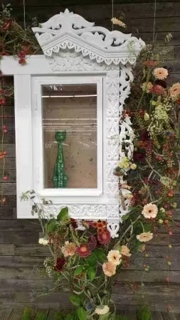 Фото Декоративная фигура Кошка высокая Декоративная фигура Кошка высокая