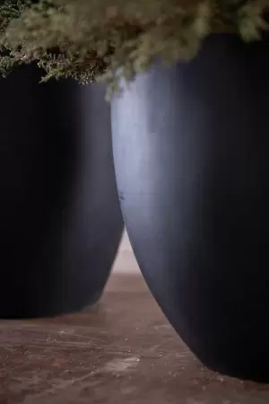 Цветочный горшок Black Round