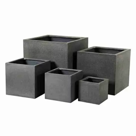 Уличный большой горшок Liverpool Cubical