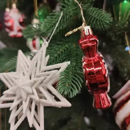 Ель искусственная заснеженная Европейская Ель искусственная заснеженная Европейская