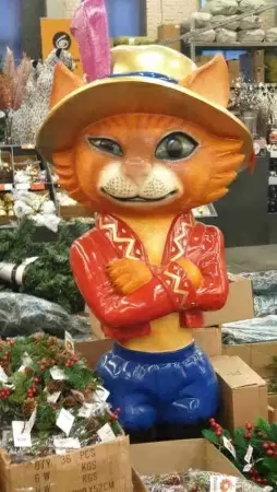 Высокая декоративная фигура Кот в сапогах