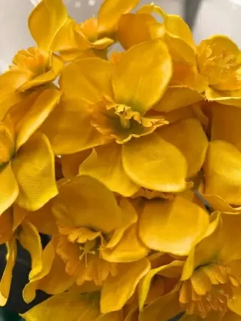 Нарциссы букет искусственный