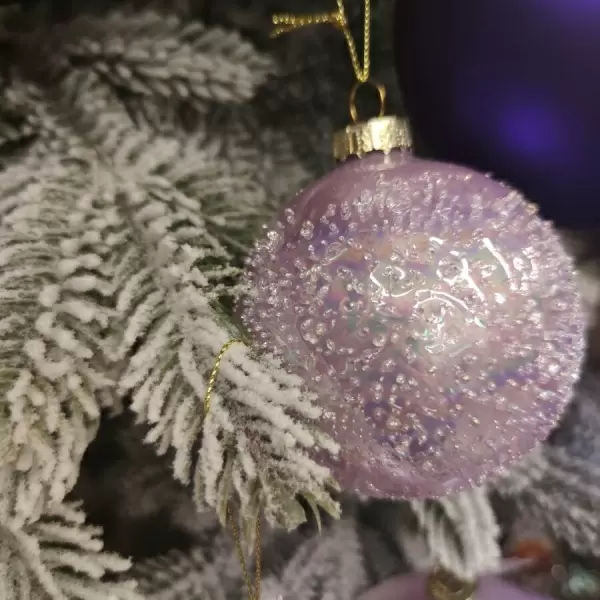 Ветка еловая искусственная заснеженная