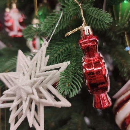 Ель искусственная заснеженная Европейская