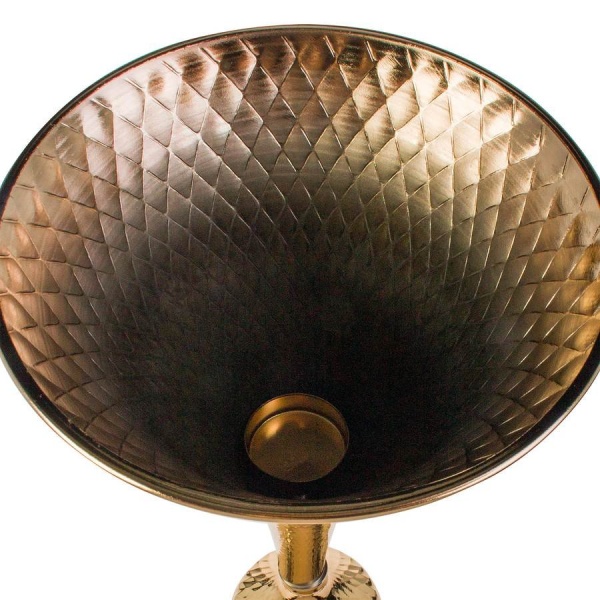 Металлическая ваза Идеал