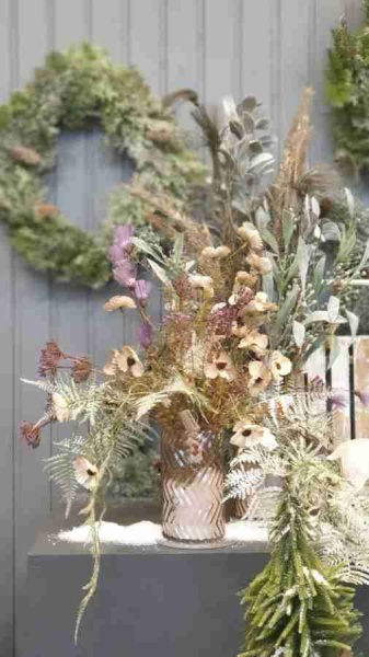 Стеклянная ваза Домания