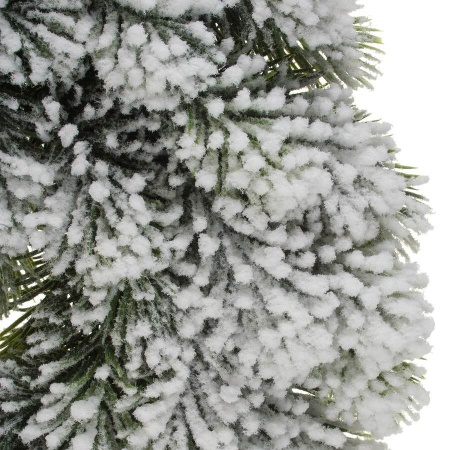 Венок еловый искусственный Заснеженный